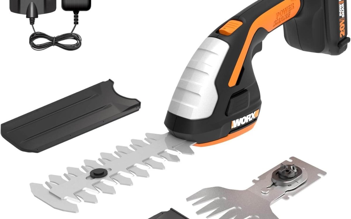 WORX WG801 20V 2 in 1 Cordless Hedge Trimmer